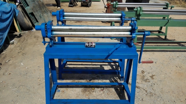 ** เหลือ 1 ตัว ** #เครื่องม้วนมือหมุนประกอบใหม่ 100\% เพลาตัน 80 cm ม้วนเหล็กบาง/ซิงค์/สังกะสี/ท่อดักซ์ ใหม่ 100\%