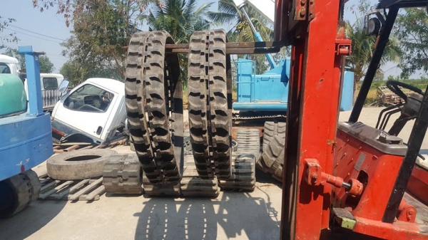 FROM JAPANแทรคยางใหม่ รถขุดไซค์05 ,10, 15, 20, 25, 30, /ขนาด 230*9.6*33(ข้อ) /สินค้าใหม่ งานนำเข้า FROM JAPANแทรคยางใหม่ รถขุดไซค์05 ,10, 15, 20, 25, 30, /ขนาด 230*9.6*33(ข้อ) /สินค้าใหม่ งานนำเข้า