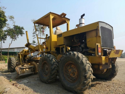 ขายด่วน!!รถเกรดChampion710A เอวอ่อน เอกสารเล่ม รถใช้งานอยู่ ราคาย่อมเยาว์ ขายด่วน!!รถเกรดChampion710A เอวอ่อน เอกสารเล่ม รถใช้งานอยู่ ราคาย่อมเยาว์