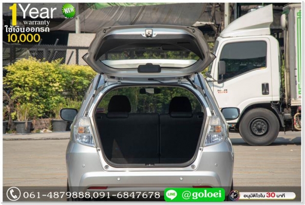 HONDA JAZZ 1.3 HYBRID 2013 ออกรถ 10,000 บ.