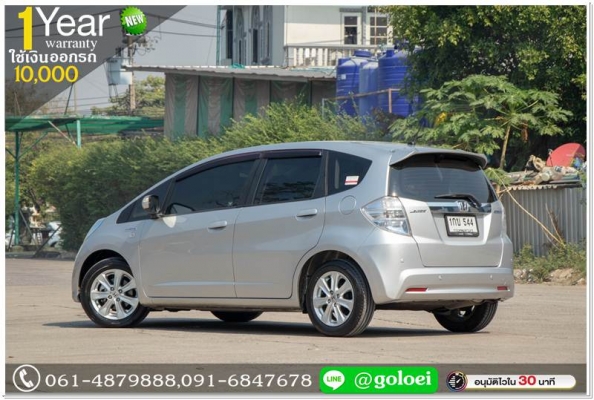 HONDA JAZZ 1.3 HYBRID 2013 ออกรถ 10,000 บ. HONDA JAZZ 1.3 HYBRID 2013 ออกรถ 10,000 บ.