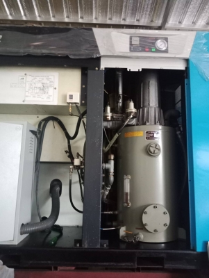 ปั้มลมมือสอง KOBELCO 100HP ปั้มลมมือสอง KOBELCO 100HP