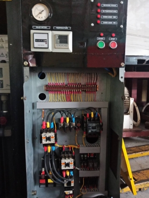 ปั้มลมมือสอง HITACHI 30HP OSP22UAI ปั้มลมมือสอง HITACHI 30HP OSP22UAI