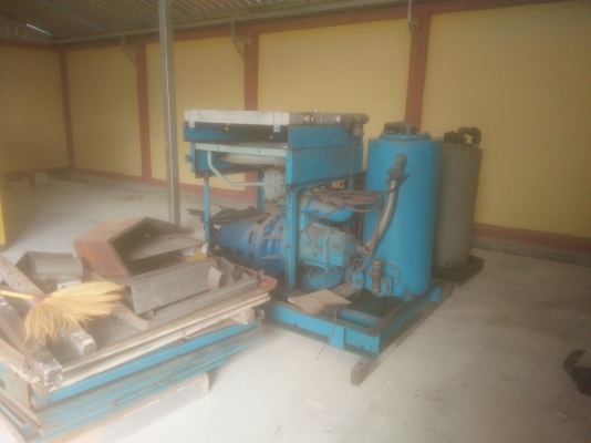 ปั้มลมมือสอง KOBELCO 100HP