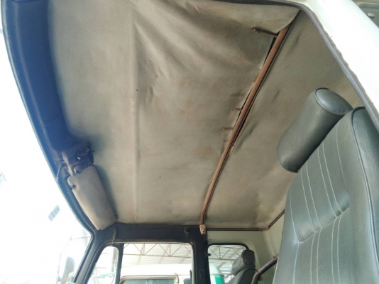 ขายด่วนรถหัวลากสิบล้อ2เพลา เครือง300แรง