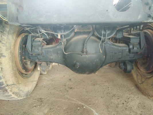 ขายด่วนรถหัวลากสิบล้อ2เพลา เครือง300แรง