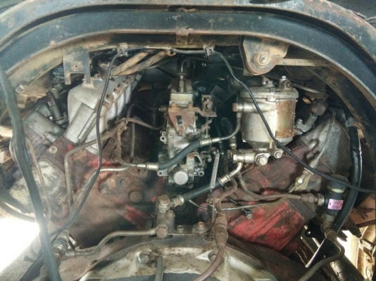 ขายด่วนรถหัวลากสิบล้อ2เพลา เครือง300แรง