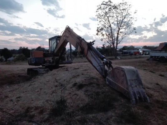 ขายด่วนรถแบคโฮKOMATSU=PC60=5