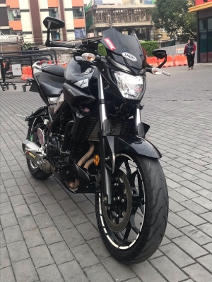 MT-03 รถสวยวิ่งน้อย มือเดียว