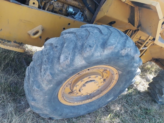 ขายด่วนรถตักCAT910รถสวย พร้อมใช้งานมีเอกสาร