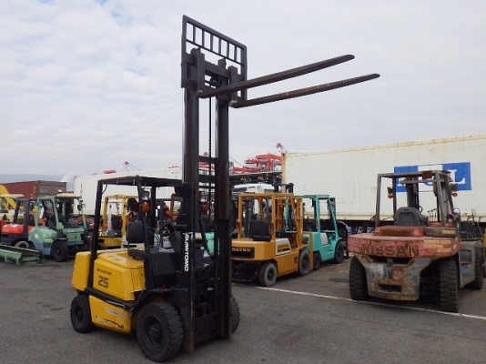 ขายรถฟอร์คลิฟต์ ยี่ห้อ Sumitomo รุ่น 11-FD25PVIXA ขายรถฟอร์คลิฟต์ ยี่ห้อ Sumitomo รุ่น 11-FD25PVIXA