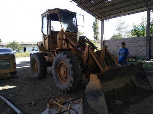 ขายด่วนรถตักเอวอ่อนCAT=910 ปี48