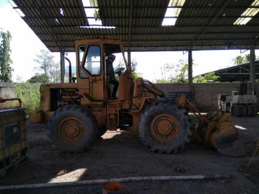 ขายด่วนรถตักเอวอ่อนCAT=910 ปี48