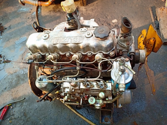 อิซูซุ C240 เร่งแข็งเครื่องนอกสวยๆ