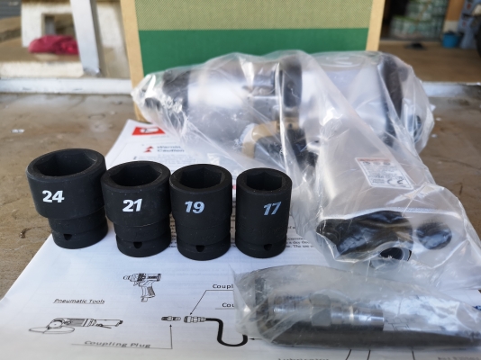ขายบล็อกลม 4 หุน สภาพใหม่ ยี่ห้อ KUKEN.รุ่น KW-14HP.(Made in Japan) ของแท้100\% เป็นสินค้าต ขายบล็อกลม 4 หุน สภาพใหม่ ยี่ห้อ KUKEN.รุ่น KW-14HP.(Made in Japan) ของแท้100\% เป็นสินค้าต
