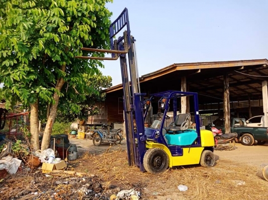 ขายด่วนโฟล์คลิฟโคมัสสุ2.5ตันรุ่น14เสา3เมตรเกียร์ออโต้ดีเซลไม่รั่วไม่ซึมพร้อมใช้