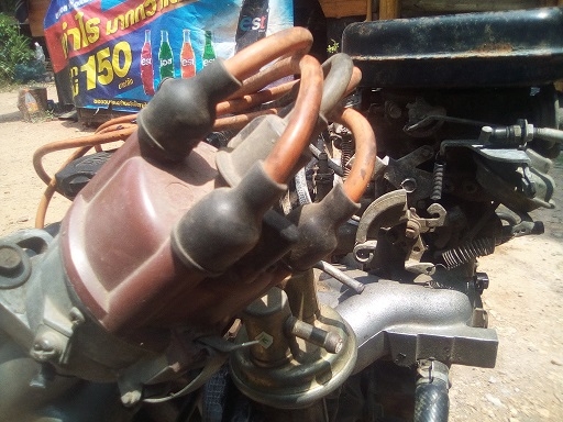 ขายเครื่องยนต์ G13B เครื่องคาร์บูเรเตอร์+เกียร์หลัก ซูซูกิคาริเบี้ยน  ตามสภาพ  แถมอีกซากเครื่องอีก 1  เครื่อง  พร้อมเอกสาร (ขายแล้วครับ)