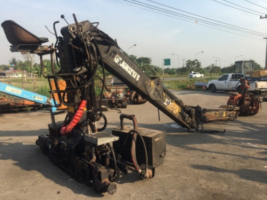 ขายเครน HIAB JONSERED 1090 DT มีมือขยุ้ม