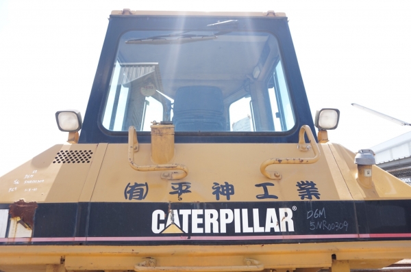 ขายรถแทรกเตอร์ D6M (นำเข้าจากญี่ปุ่น) รถสวยมาก เครื่องยนต์ดีมากค่ะ ขายรถแทรกเตอร์ D6M (นำเข้าจากญี่ปุ่น) รถสวยมาก เครื่องยนต์ดีมากค่ะ