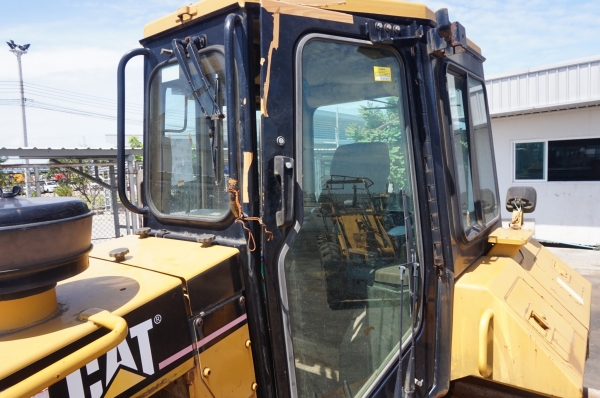 ขายรถแทรกเตอร์ D6M (นำเข้าจากญี่ปุ่น) รถสวยมาก เครื่องยนต์ดีมากค่ะ ขายรถแทรกเตอร์ D6M (นำเข้าจากญี่ปุ่น) รถสวยมาก เครื่องยนต์ดีมากค่ะ