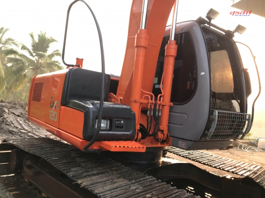 ขายรถขุด HITACHI ZX120-1 ปี 2013 ใช้งาน 8 พันชั่วโมง สภาพเทพบุตร
