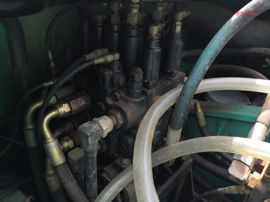 ขายรถขุด KOBELCO SK200-6 Yn10 ใช้งานเพียง 10,618 ชั่วโมง สวย แน่น เต็ม ทำงานสมบูรณ์ทุกระบบ เอกสารเล่มทะเบียน