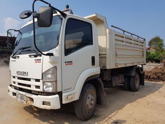 ขายด่วน isuzu frr210 ปี54 รถพร้อมใช้งานสวยๆๆเครื่องดีแน่นไม่มีไอ คัชซีสวยทั้งเส้น เอกสารพร้อม ขายด่วน isuzu frr210 ปี54 รถพร้อมใช้งานสวยๆๆเครื่องดีแน่นไม่มีไอ คัชซีสวยทั้งเส้น เอกสารพร้อม