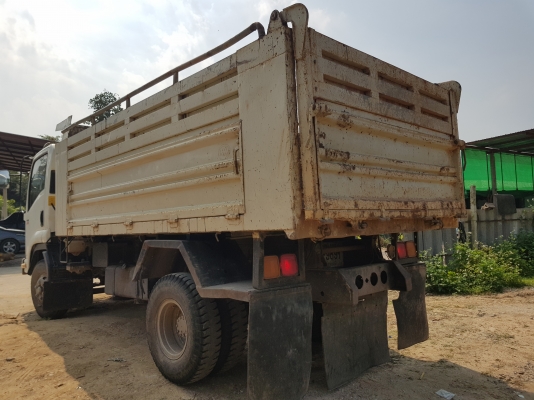 ขายด่วน isuzu frr210 ปี54 รถพร้อมใช้งานสวยๆๆเครื่องดีแน่นไม่มีไอ คัชซีสวยทั้งเส้น เอกสารพร้อม
