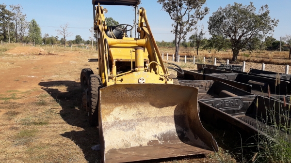 ขายรถตัก KOMATSU SD20-5 ขายรถตัก KOMATSU SD20-5