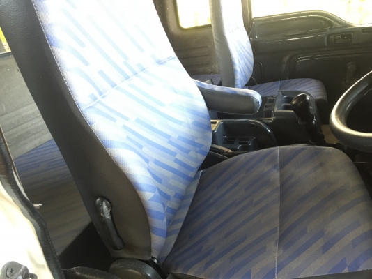 ขาย หัวสิบล้อ  !!  ISUZU  เดก้า  สีใหม่  !!   อุปกรณ์ครบ