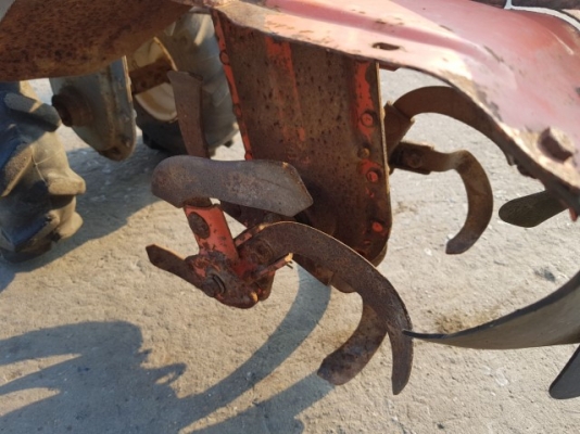 ขายรถพรวนดินเดินตาม ยี่ห้อ MITSUBISHI เครื่องเบนซิน