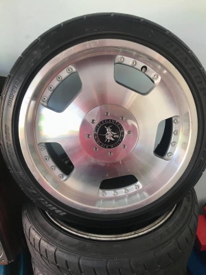 ขายล้อแม็ก ลายvip 10,000 ติดต่อ 094-481-2229