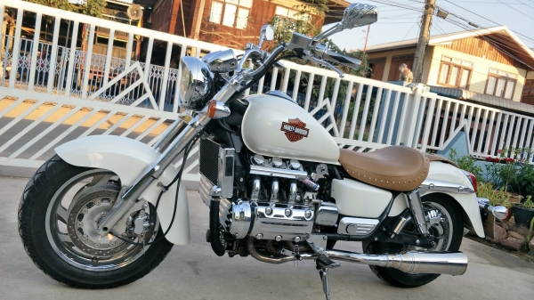 ขายครับ Honda Valkyrie 1500cc 6 สูบ ทะเบียนแท้
