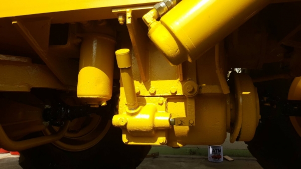 ขาย รถตัก KOMATSU JH30 สภาพพร้อมใช้งาน เช็คระบบใหม่ทั้งคัน ราคาต่อรองได้