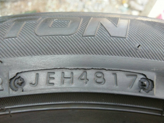 ขายยางใหม่ 225/50R17 DAYTON ปลายปี17 เครือเดียวกับบริดจสโตน ชุดละ 5900 บาท พร้อม ใส่ ถ่วง ฟรี ขายยางใหม่ 225/50R17 DAYTON ปลายปี17 เครือเดียวกับบริดจสโตน ชุดละ 5900 บาท พร้อม ใส่ ถ่วง ฟรี