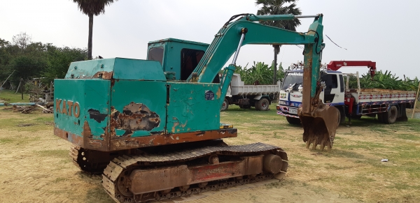 ขายแมกโค120คาโต้รถสวยเดิมทั้งคันพร้อมใช้งาน ขายแมกโค120คาโต้รถสวยเดิมทั้งคันพร้อมใช้งาน