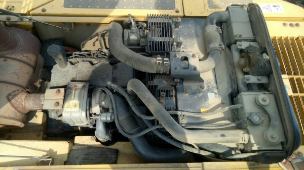 มี VDO ให้ชม.KOMATSU PC200-8 เอกสารอินวอย ราคา 1150000