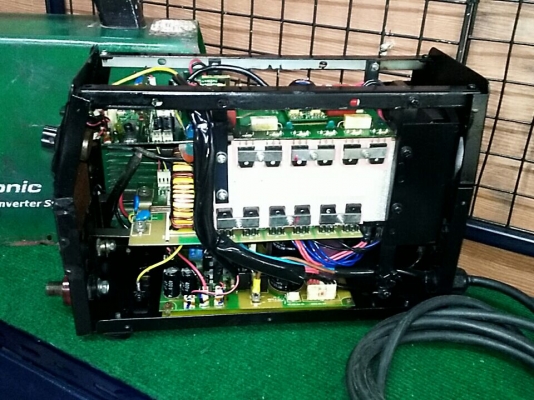 ตู้เชื่อม HITRINIC ARC 200 พร้อมสาย 12 เมตร