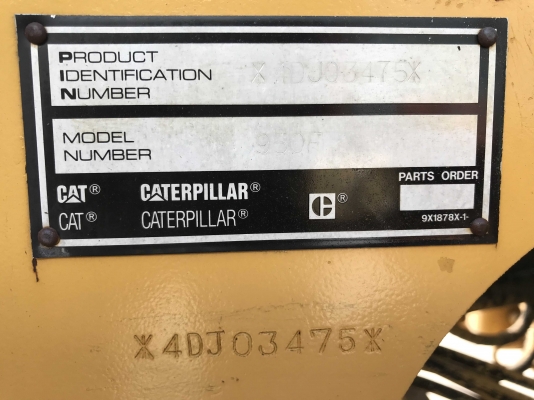 CAT 950F2 นำเข้าจากญี่ปุ่น รถใช้งานแค่ 3 พันกว่าชั่วโมงครับ CAT 950F2 นำเข้าจากญี่ปุ่น รถใช้งานแค่ 3 พันกว่าชั่วโมงครับ
