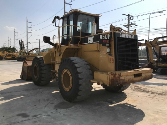 CAT 950F2 นำเข้าจากญี่ปุ่น รถใช้งานแค่ 3 พันกว่าชั่วโมงครับ CAT 950F2 นำเข้าจากญี่ปุ่น รถใช้งานแค่ 3 พันกว่าชั่วโมงครับ