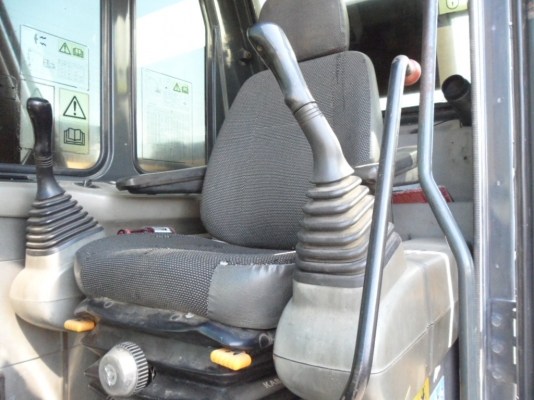 PC130-6  KOMATSU  อาร์มพิเศษ มีไลน์แปป แอร์เย็น ช่วงล่างใหม่ ระบบไฟฟ้าครบ สภาพสวยพร้อมใช้ สนใจโทรหาที่เบอร์ 081-989-1989 หรั่งครับ