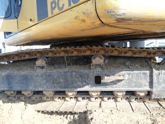 PC130-6  KOMATSU  อาร์มพิเศษ มีไลน์แปป แอร์เย็น ช่วงล่างใหม่ ระบบไฟฟ้าครบ สภาพสวยพร้อมใช้ สนใจโทรหาที่เบอร์ 081-989-1989 หรั่งครับ