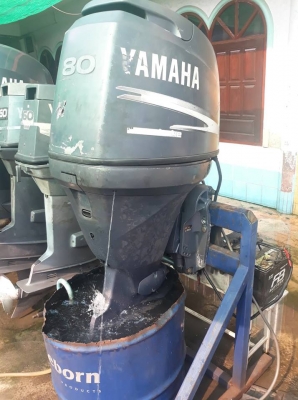 Yamaha80แรง 4จังหวะ หาง25นิ้ว สภาพดี พร้อมใช้งาน