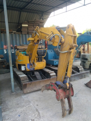 รถแบคโฮ HITACHI 20 รถเก่านอกนำเข้า ยังไม่เคยใช้งานในไทย ชม.การทำงาน 2000+ ชม. รถติดปากคีบ คอนโทลสั้น คอนโทลน้ำมัน เครื่องดี ปั๊มดี พร้อมใช้งาน มีเอกสารใบอินวอยซ์ มี VDO การการทำงานให้ชม