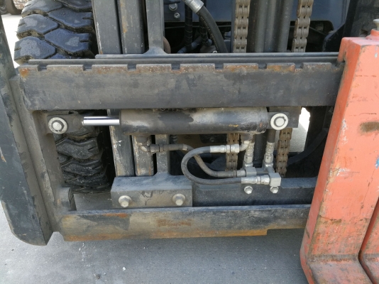 Toyota 02-8FDL20 ฟอร์คลิฟท์ 2 ตัน ดีเซล นำเข้าจากญี่ปุ่น โทร. 080-6565422 (หนิง)