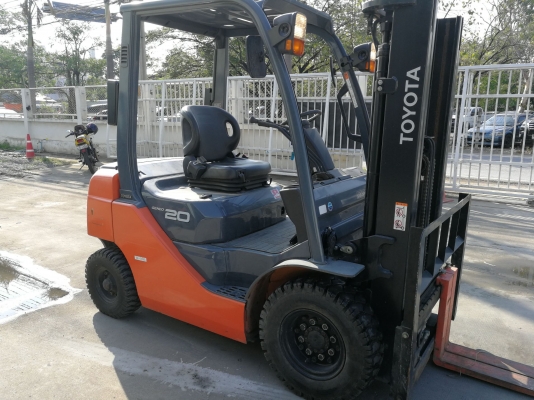 Toyota 02-8FDL20 ฟอร์คลิฟท์ 2 ตัน ดีเซล นำเข้าจากญี่ปุ่น โทร. 080-6565422 (หนิง)