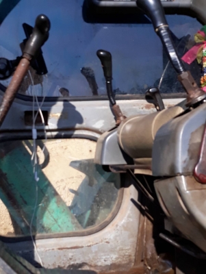 ขาย KOBELCO SK200-5 ธรรมดาไฟฟ้าเต็ม ขาย KOBELCO SK200-5 ธรรมดาไฟฟ้าเต็ม