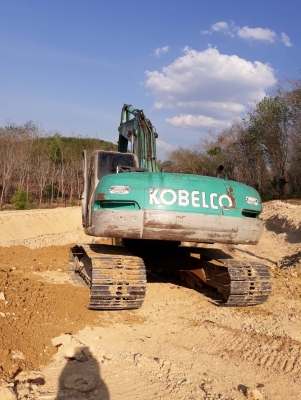 ขาย KOBELCO SK200-5 ธรรมดาไฟฟ้าเต็ม ขาย KOBELCO SK200-5 ธรรมดาไฟฟ้าเต็ม