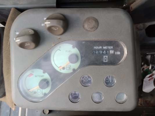 ขายครับ YANMAR VIO70-2 รถนำเข้าจากญี่ปุ่น โทร.090-986-2521 อ๊อบ