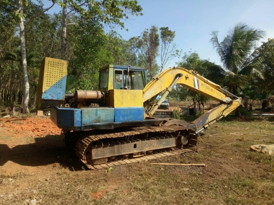 ขายรถแบคโฮ KOMATSU PC120-3 หัวคีปพร้อมบุ้งกี๋ ราคา 350000 ขายรถแบคโฮ KOMATSU PC120-3 หัวคีปพร้อมบุ้งกี๋ ราคา 350000